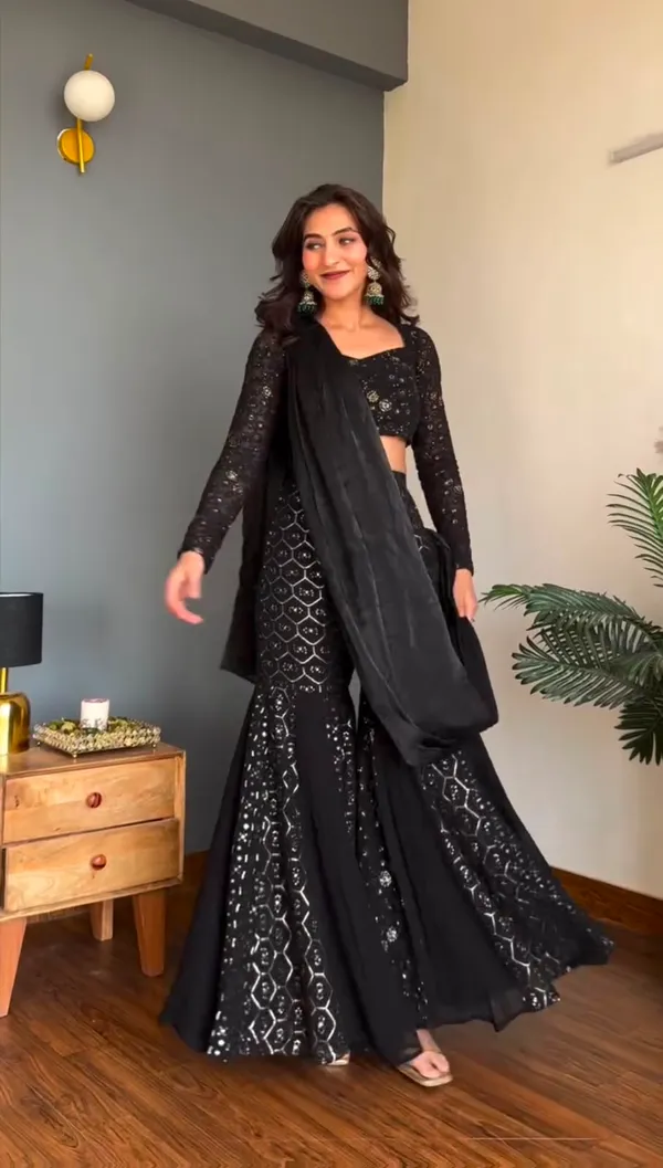 Faux_Georgette_Choli_Sharara_Dupatta_Set