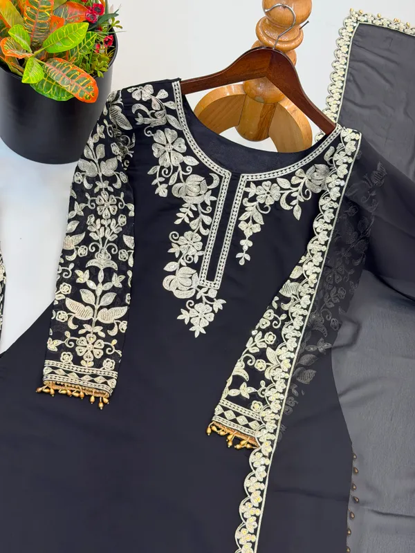 Faux_Georgette_Heavy_Embroidery_Top_Bottom_Dupatta_Set