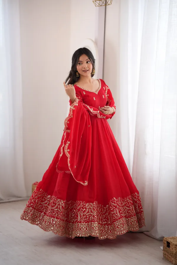 Fendy_Silk_Embroidery_Gown_Set_with_Dupatta