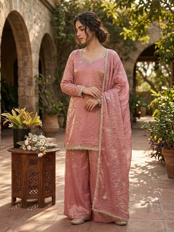 Fendy_Silk_Embroidery_Sequence_and_Real_Mirror_Work_Set
