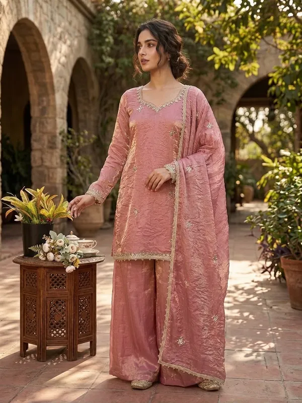 Fendy_Silk_Embroidery_Sequence_and_Real_Mirror_Work_Set
