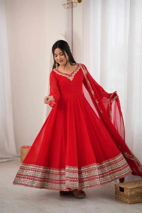 Festival_Special_Heavy_Georgette_Paper_Mirror_Embroidery_Gown_Set