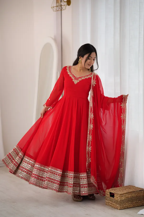 Festival_Special_Heavy_Georgette_Paper_Mirror_Embroidery_Gown_Set