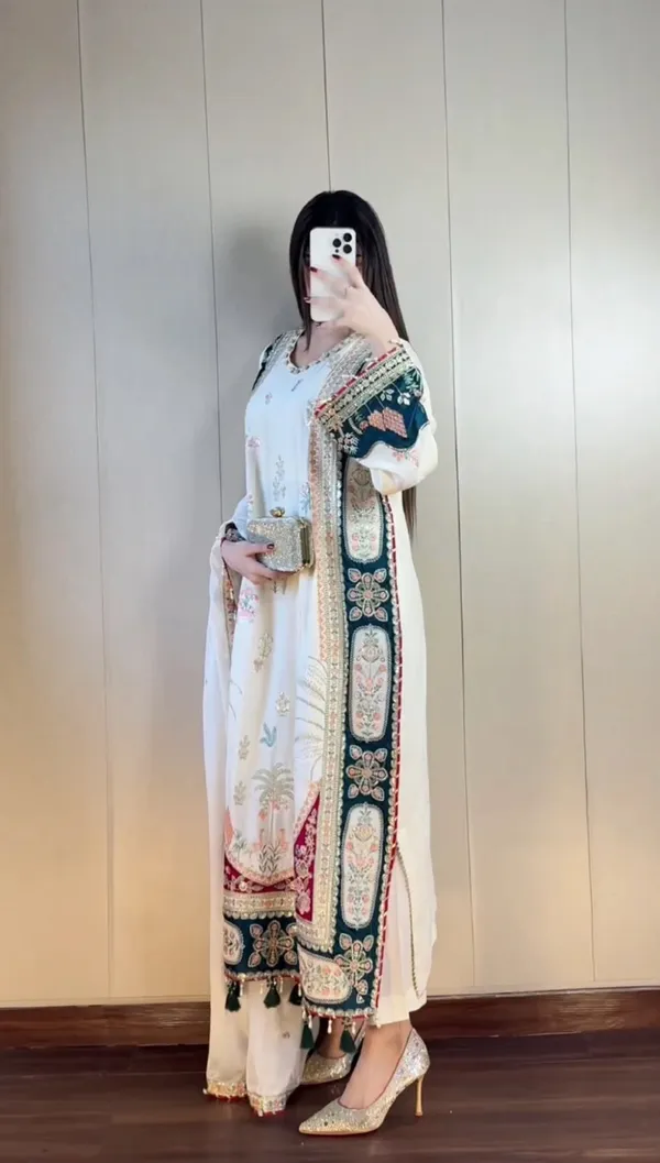 Festival_Special_Kaftaan_with_Pant_and_Dupatta