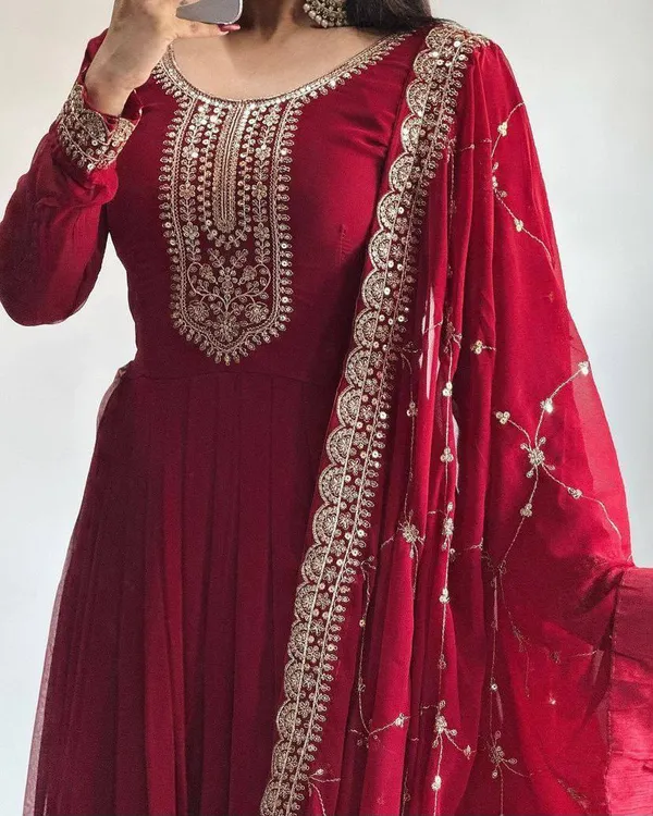 Fox_Georgette_Embroidered_Party_Gown_&_Dupatta_Set