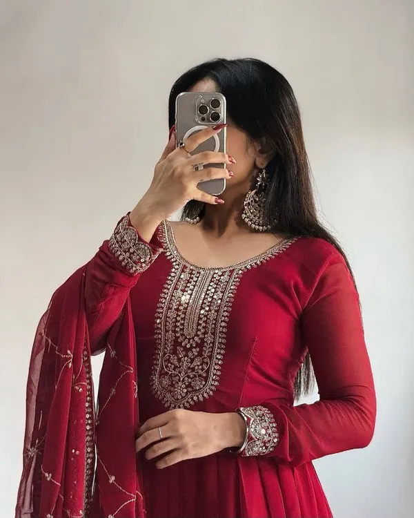 Fox_Georgette_Embroidered_Party_Gown_&_Dupatta_Set