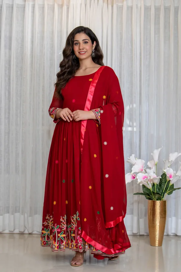 Fox_Georgette_Shine_Embroidery_Gown_Pent_Dupatta_Set