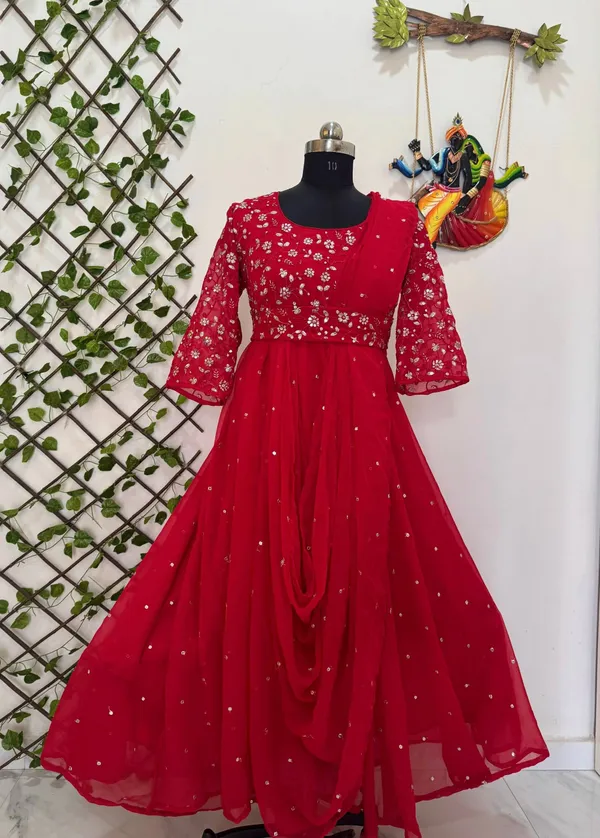 Georgette_Gown_with_Attached_Dupatta_&_Belt