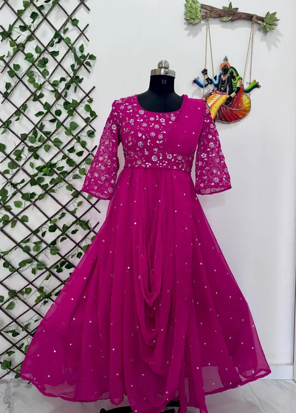 Georgette_Gown_with_Attached_Dupatta_&_Belt