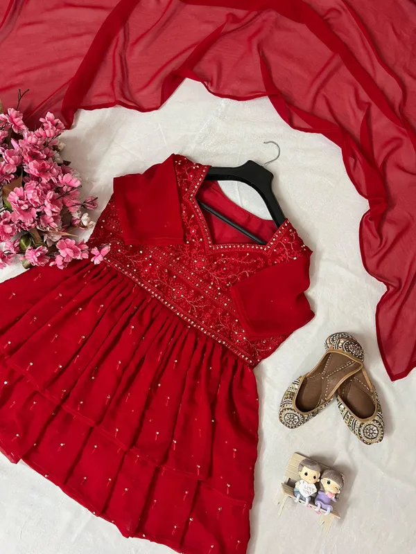 Georgette_Sharara_Set_with_Thread_&_Sequins_Embroidery