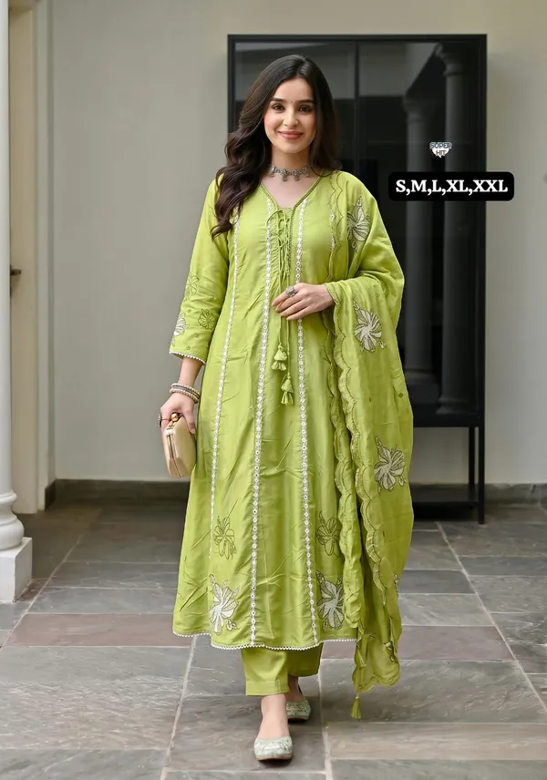 Heavy_Chanderi_Silk_Embroidered_Kurti_Set