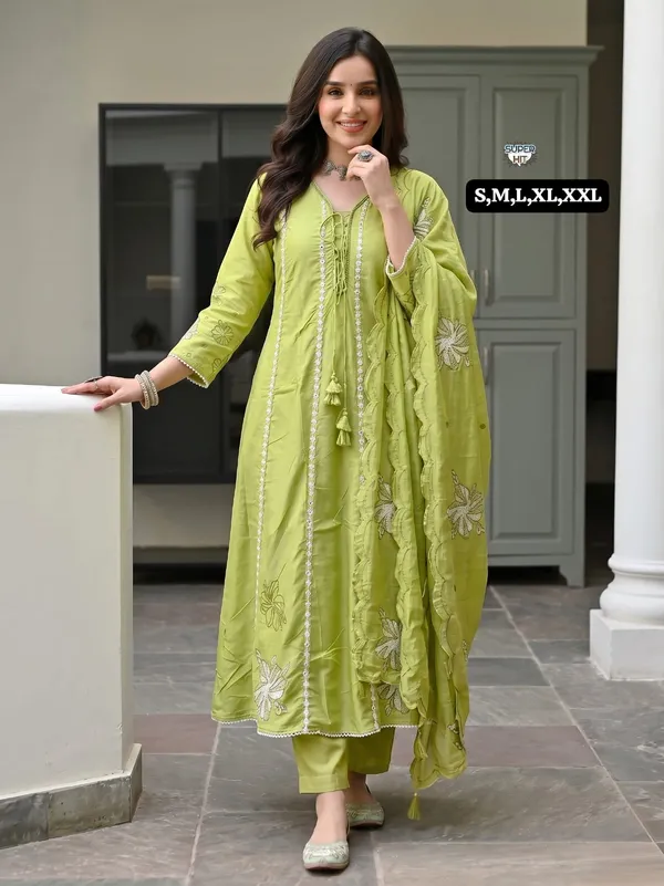 Heavy_Chanderi_Silk_Embroidered_Kurti_Set