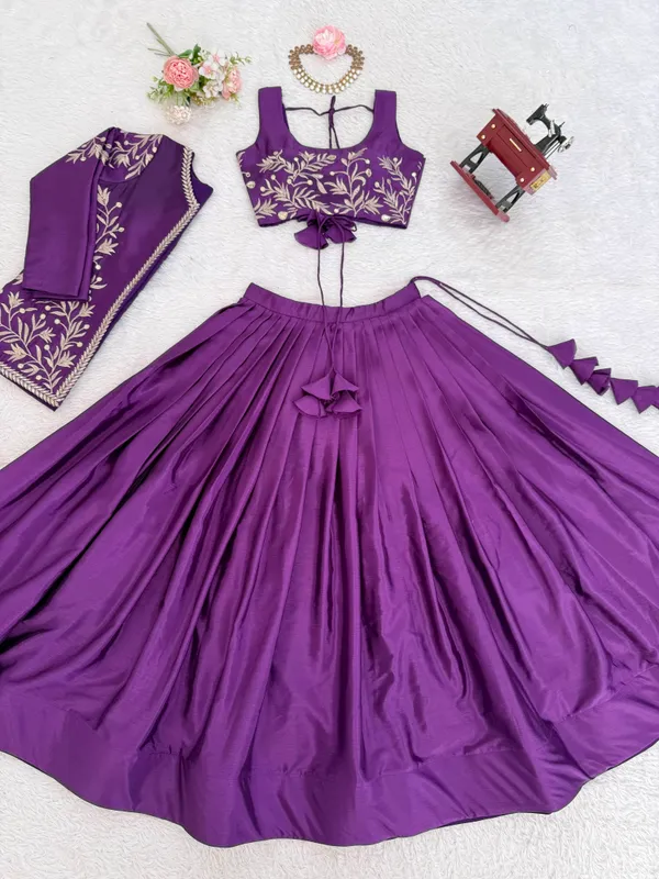 Heavy_Chinon_Silk_Lehenga_Choli_Koti_Set