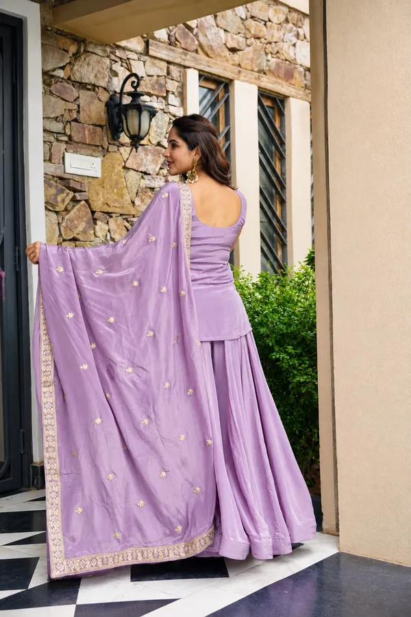 Heavy_Diamond_Silk_Embroidered_Sharara_Suit_Set
