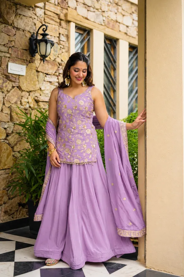 Heavy_Diamond_Silk_Embroidered_Sharara_Suit_Set