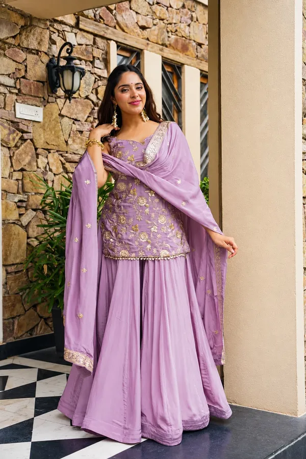 Heavy_Diamond_Silk_Embroidered_Sharara_Suit_Set