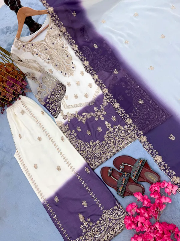 Heavy_Dual_Tone_Peding_Star_Georgette_Embroidered_Set