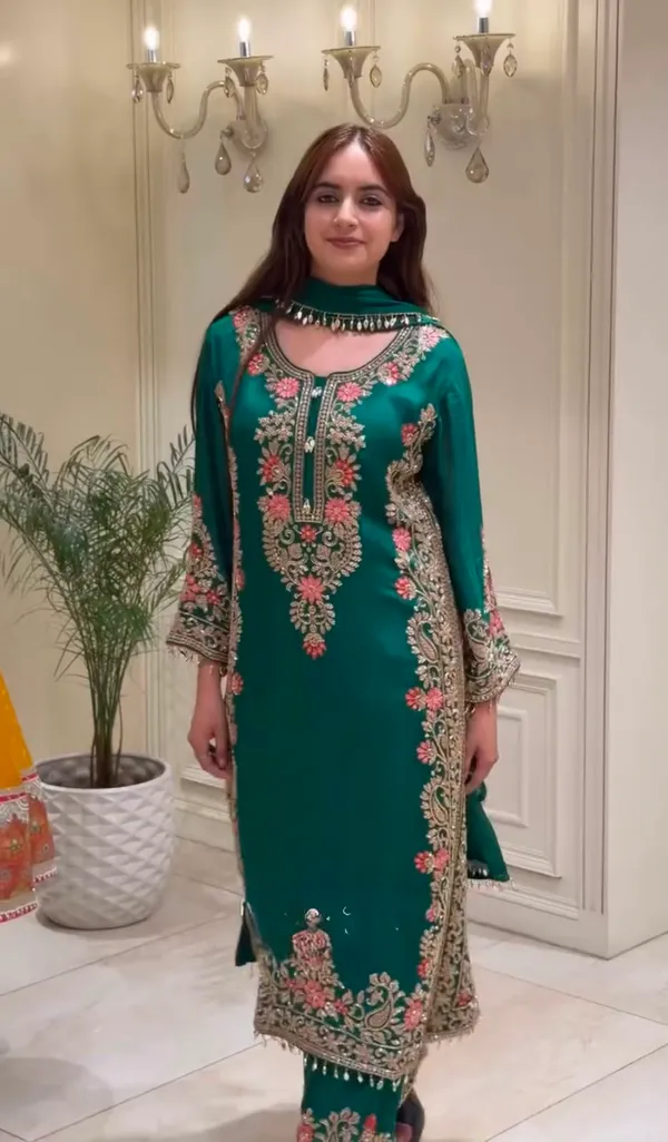 Heavy_Faux_Georgette_Embroidery_Top_Plazzo_Set