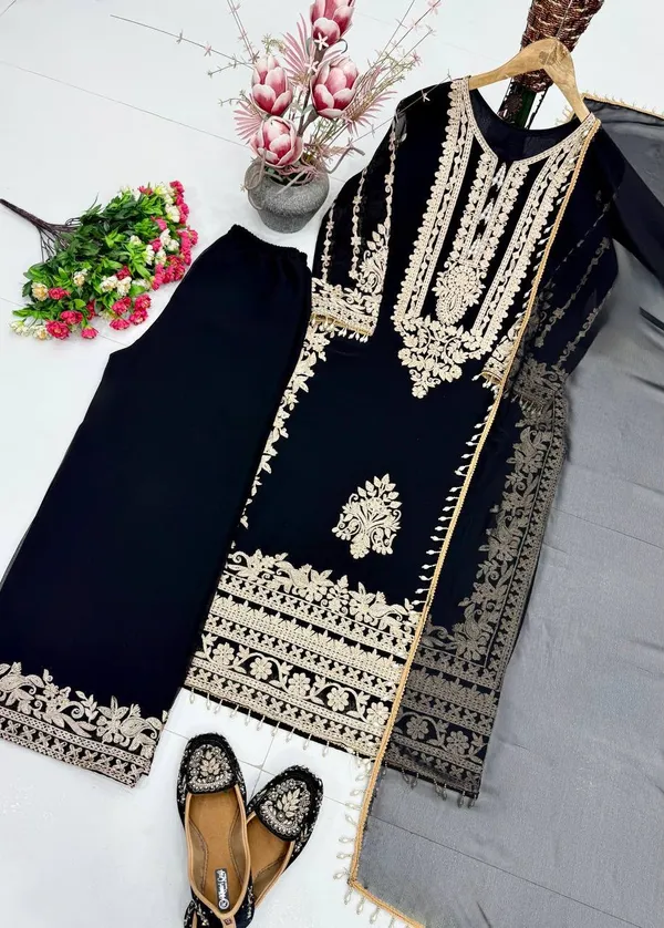 Heavy_Faux_Georgette_Pakistani_Suit_Set