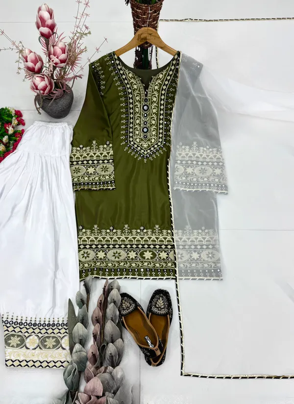 Heavy_Natural_Silk_Embroidered_3-Piece_Suit_Set