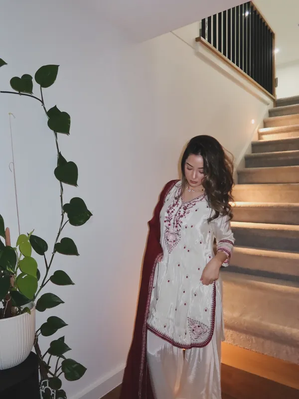 Heavy_Roman_Glass_Embroidery_Top_Pent_Dupatta_Set