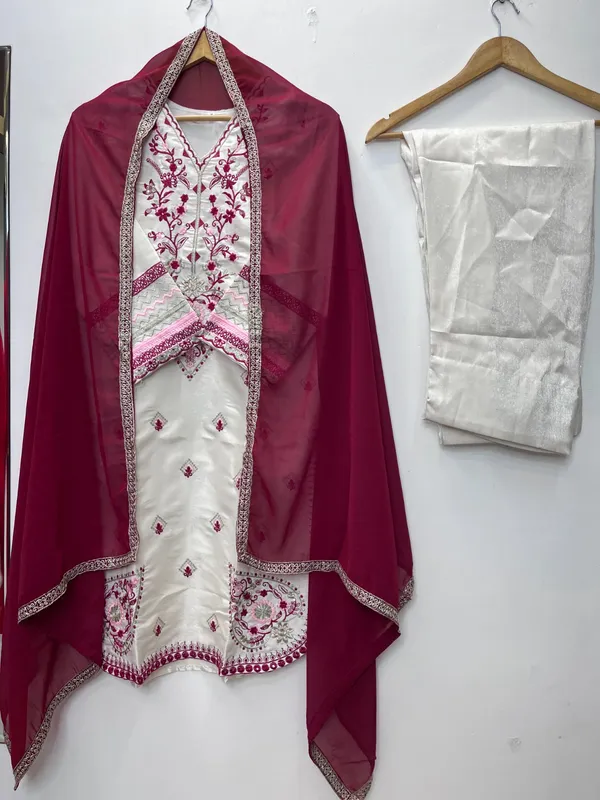 Heavy_Roman_Glass_Embroidery_Top_Pent_Dupatta_Set