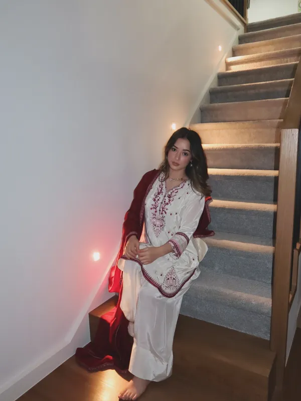Heavy_Roman_Glass_Embroidery_Top_Pent_Dupatta_Set