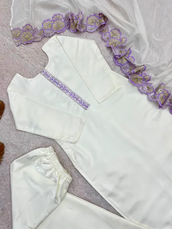 Heavy_Roman_Glass_Silk_Embroidered_Long_Kurti_Set_with_Dupatta