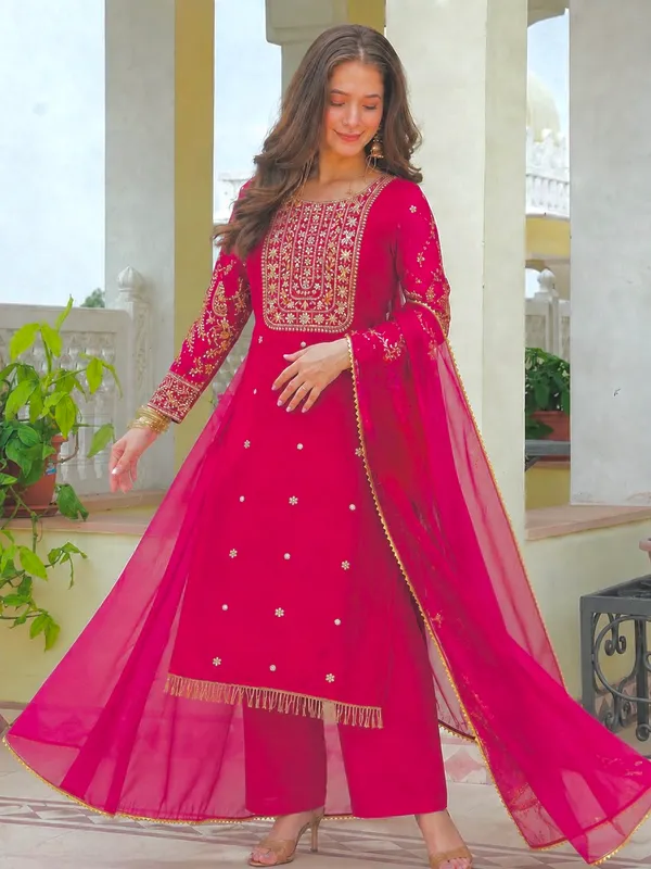 Heavy_Roman_Shimar_Embroidery_Top_Pent_Dupatta_Set