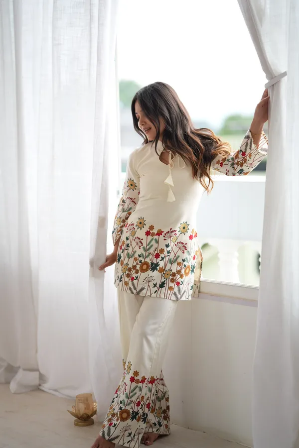 Magic_Slub_Cotton_Floral_Print_Kurta_Pent_Set