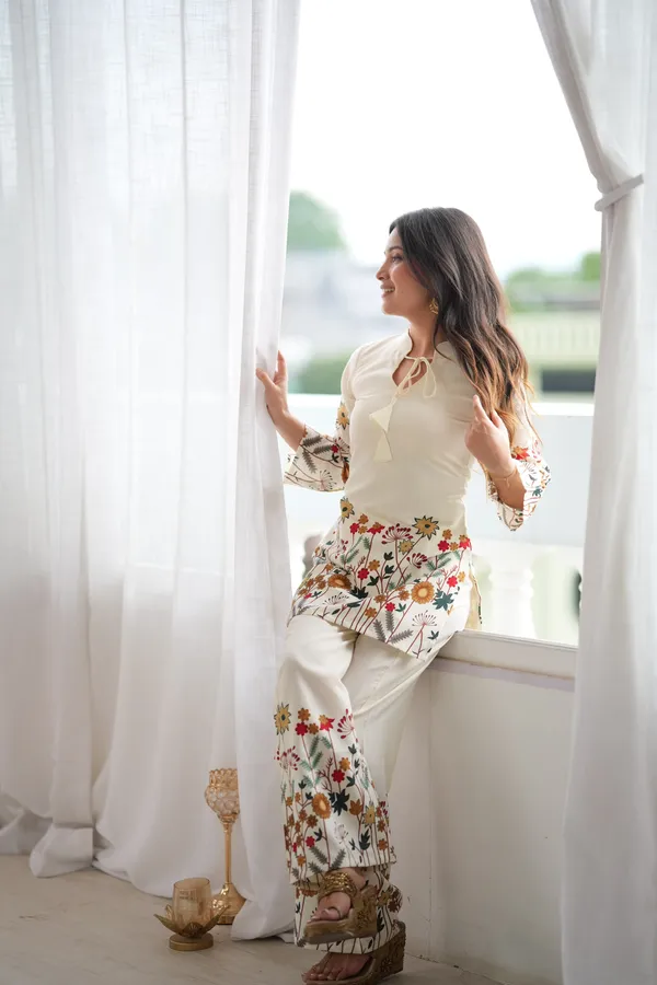 Magic_Slub_Cotton_Floral_Print_Kurta_Pent_Set