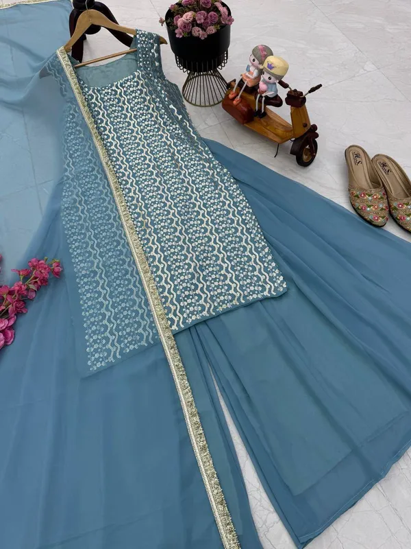 New_Designer_Party_Top_Pallazo_&_Dupatta_Set