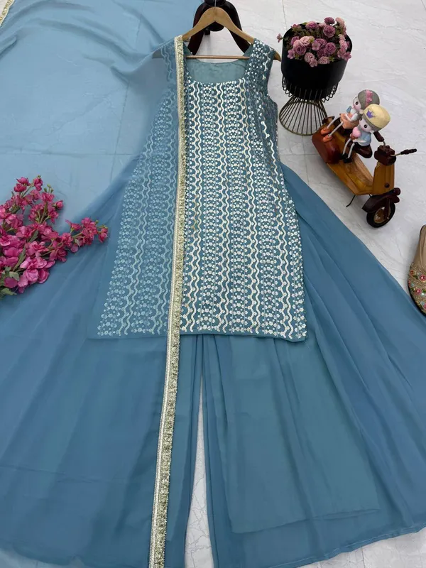 New_Designer_Party_Top_Pallazo_&_Dupatta_Set
