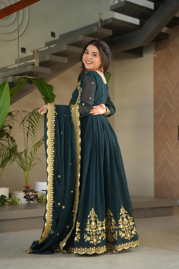 Premium_Designer_Readymade_Gown_Dupatta_Set