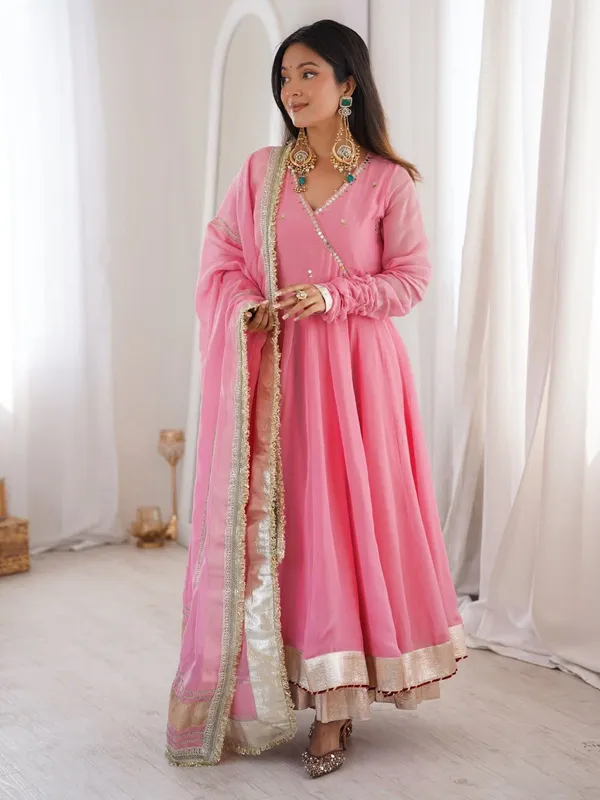 Premium_Elegance_Tabby_Organza_Silk_Anarkali_Set