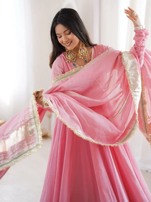 Premium_Elegance_Tabby_Organza_Silk_Anarkali_Set