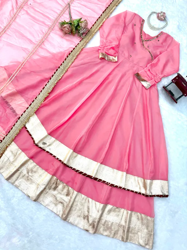 Premium_Elegance_Tabby_Organza_Silk_Anarkali_Set