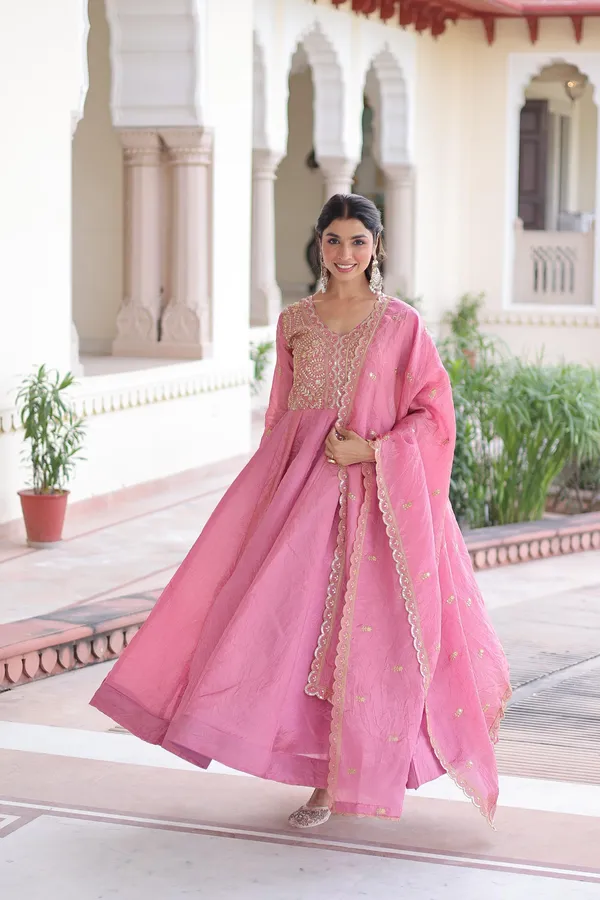 Premium_Readymade_Gown-Dupatta_Set