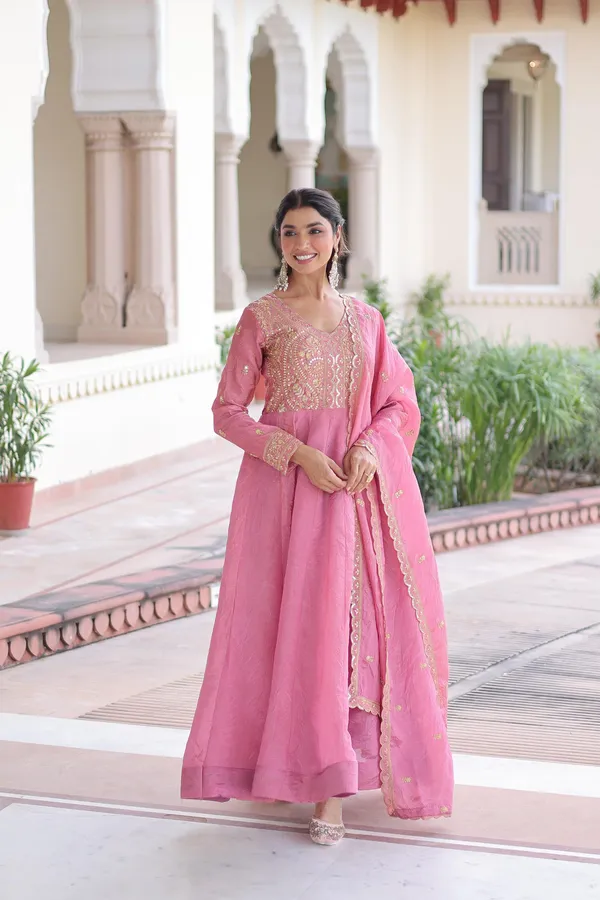 Premium_Readymade_Gown-Dupatta_Set