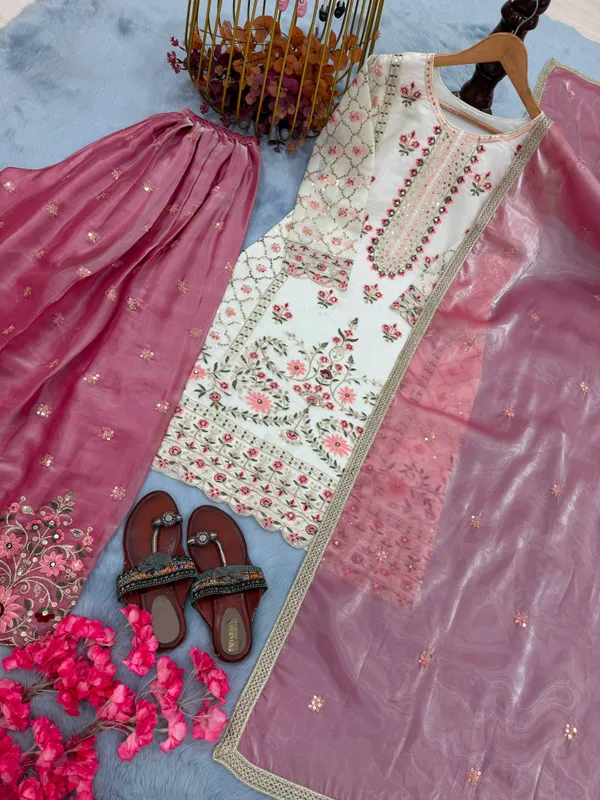 Pur_Gmy_Silk_Heavy_Embroidery_Top_Plazzo_Dupatta_Set