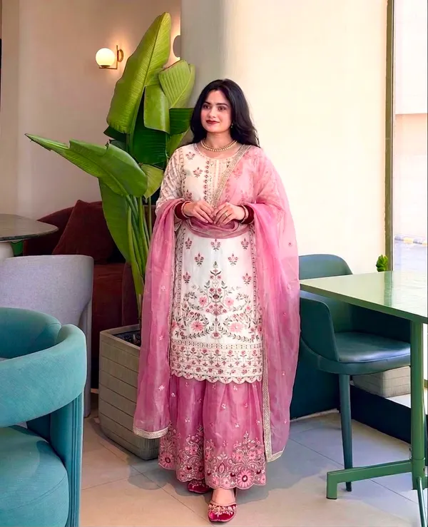 Pur_Gmy_Silk_Heavy_Embroidery_Top_Plazzo_Dupatta_Set