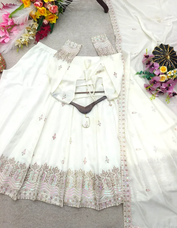 Pure_Chinon_Silk_Embroidered_Gown_Pent_Dupatta_Set