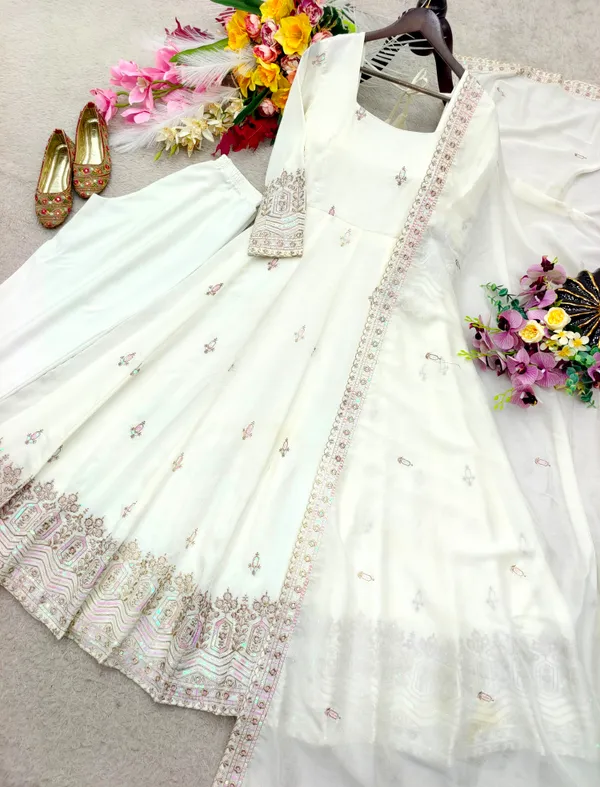 Pure_Chinon_Silk_Embroidered_Gown_Pent_Dupatta_Set