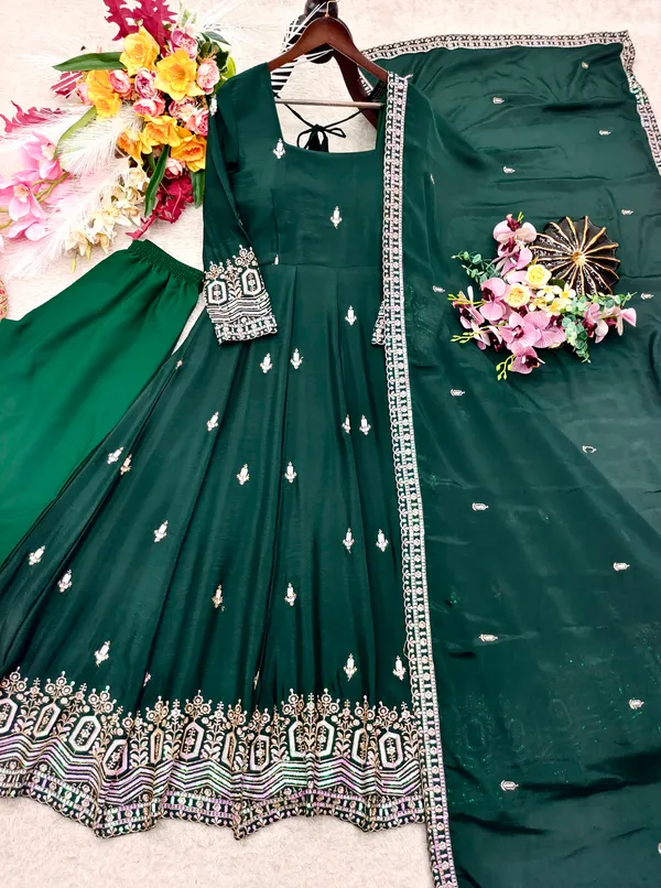 Pure_Chinon_Silk_Embroidered_Gown_Pent_Dupatta_Set