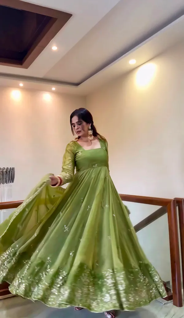 Pure_Fendy_Silk_Embroidery_Gown_Sharara_Dupatta_Set