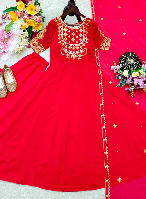 Pure_Fox_Georgette_Embroidered_Gown_Pent_Dupatta_Set