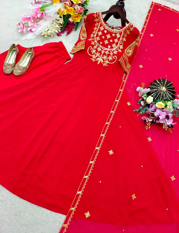 Pure_Fox_Georgette_Embroidered_Gown_Pent_Dupatta_Set