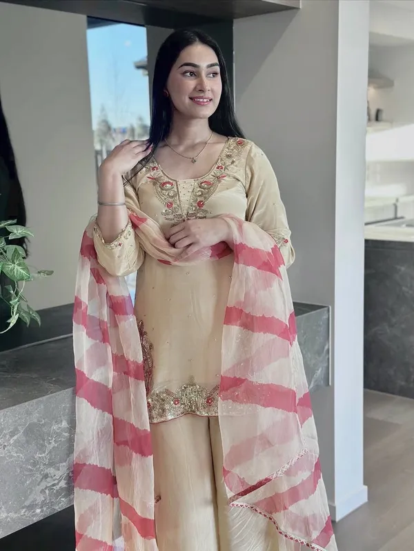 Pure_Natural_Creape_Silk_Embroidered_Top_Plazzo_Dupatta_Set