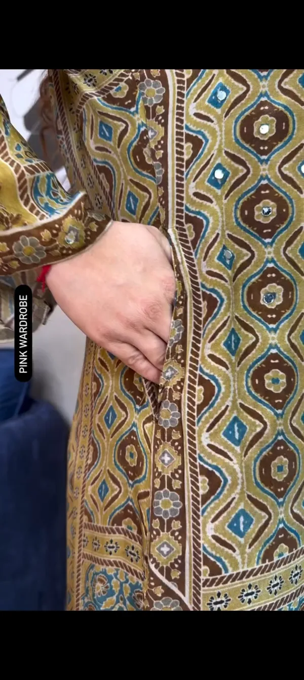 Pure_Natural_Crepe_Ajrakh_Print_Mirror_Work_Cord_Set