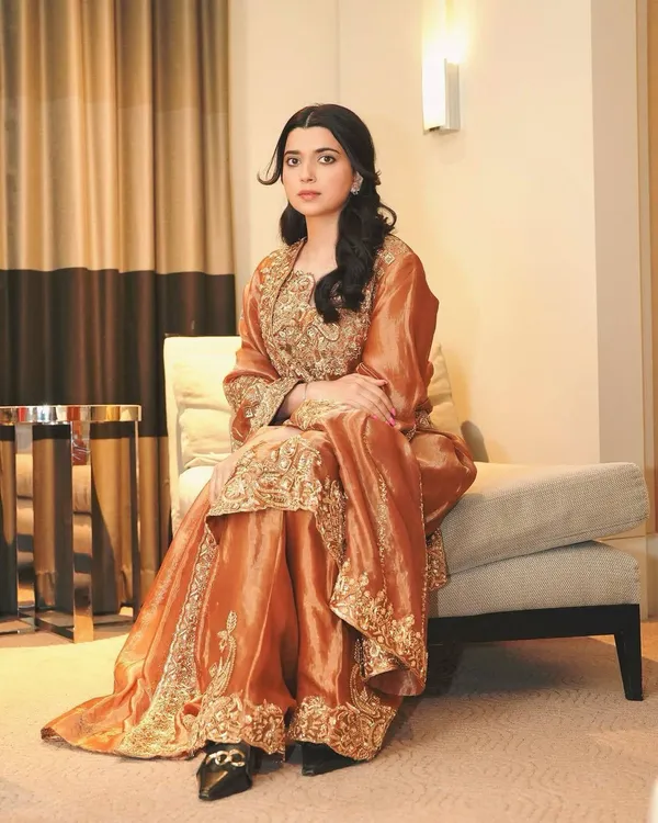 Peach_Gold_Embroidered_Pakistani_Suit_|_Wedding_Party_Wear_|_Indian_Ethnic_Dress_|_Designer_Salwar_Kameez_Set